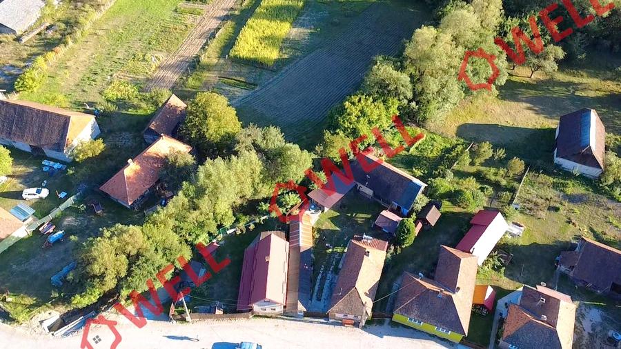 Proprietate deosebită de vânzare în Valea Zălanului!