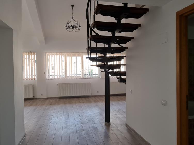 Spatiu birou - 5 camere - Universitate - 4