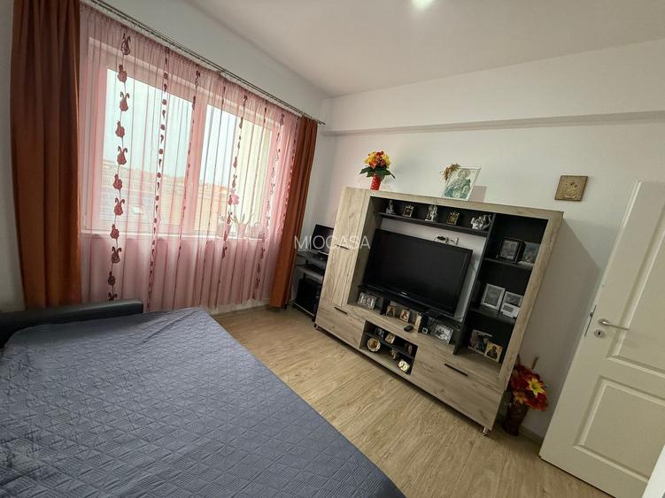 Bloc nou. Etaj intermediar. Decomandat. Aproape de Zone 2. - 9