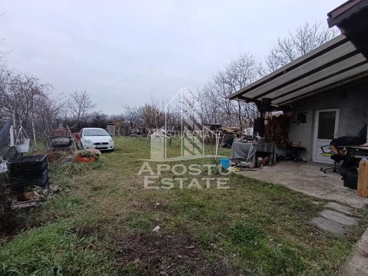 Casa individuala,izolata termic, 5 camere, curte proprie,2 bai, Ronat. - 12