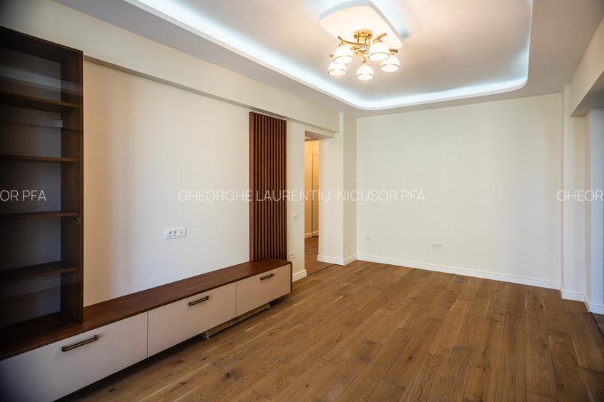 Apartament 4 camere bloc ONT - 24