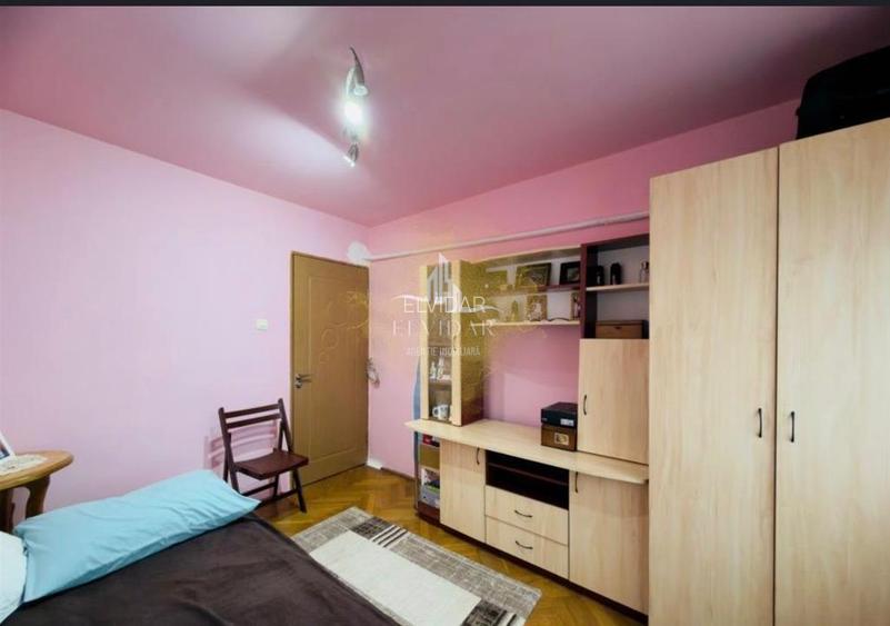 Bucovina - 4 camere, 2 bai, vedere 3 parti , etaj 2 , centrala proprie - 11