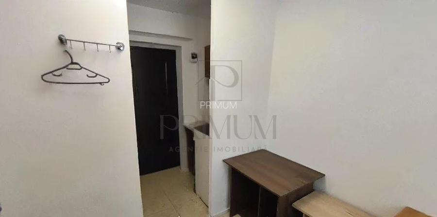 Garsoniera - Nedecomandat - Mobilat și Utilat - Zona Medicinei - 2