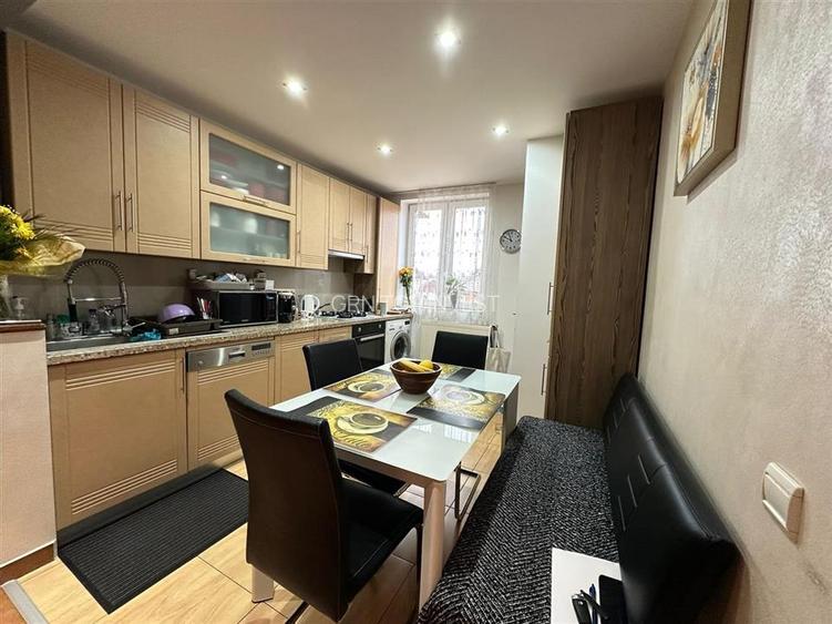 Apartament 3 camere si balcon etaj 1 zona Turnisor - 6