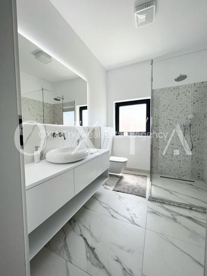 BX178 Dumbravita-Despartit prin Garaj,Gazon - 7