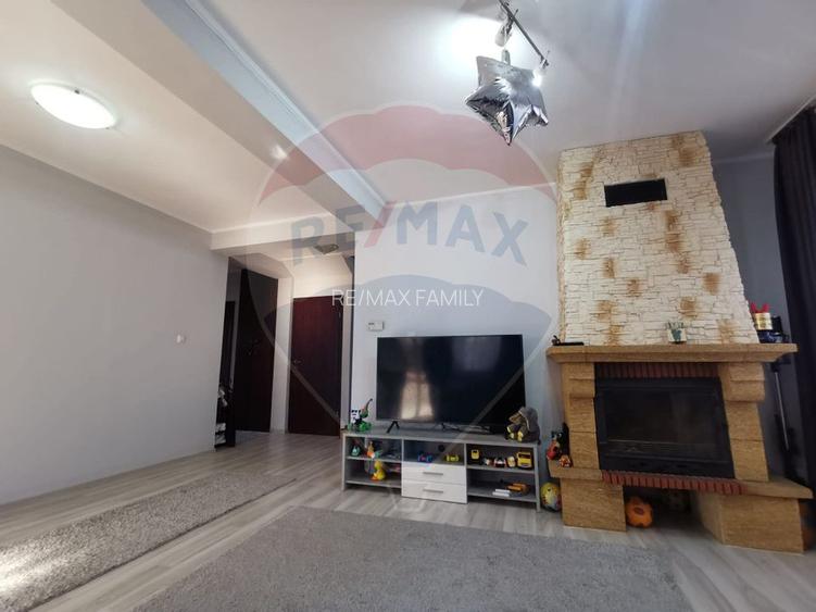 Casă 6 camere si curte, zona Metro Oradea, de vanzare - 19