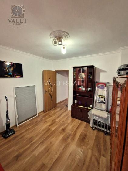 APARTAMENT 3 CAMERE - OBOR - BISERICA SF. DUMITRU - 7