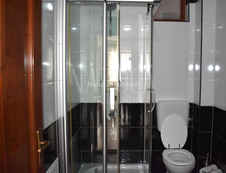 Casa 6 camere de vanzare in Sanmartin - 4