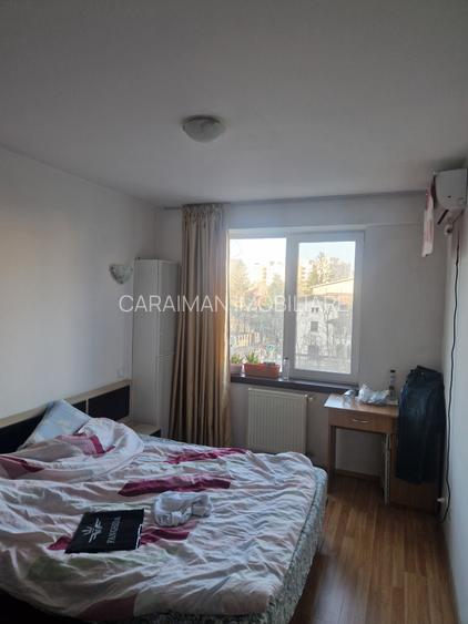 OBOR COLENTINA IN COMPLEXUL ROSEGARDEN METROUL OBOR LA 7MIN. - 9