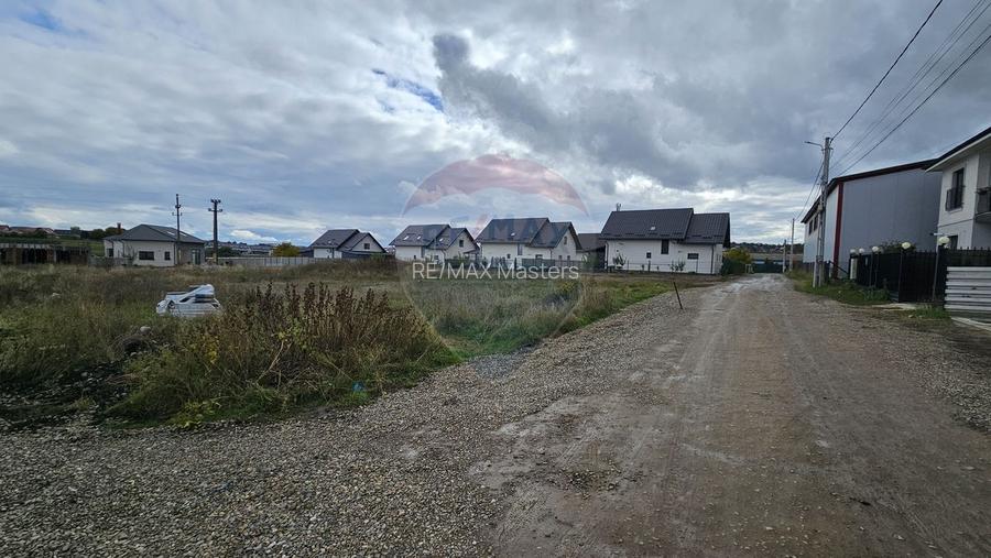 Teren intravilan 720mp Lisaura / Ipotesti, Suceava - 2