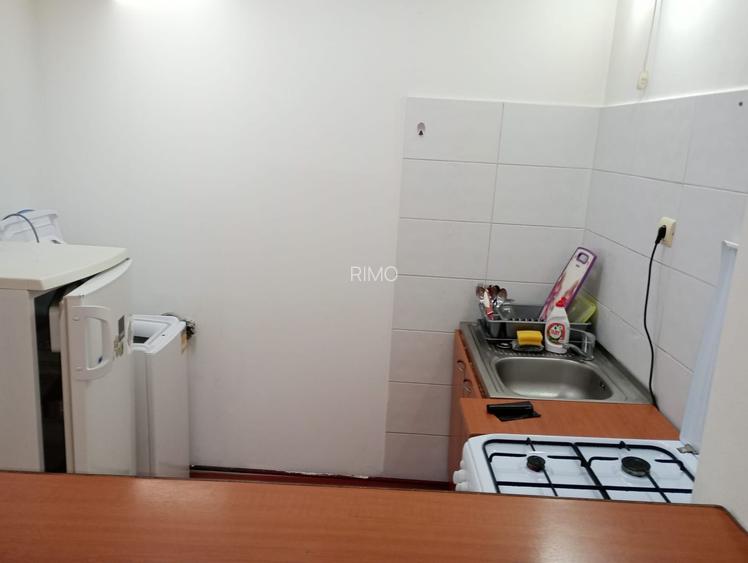 Garsoniera atragatoare, Piata Iancului - 5