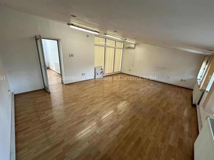 Spatiu de birou -zona strada Cluj/ 4 locuri de parcare - 14