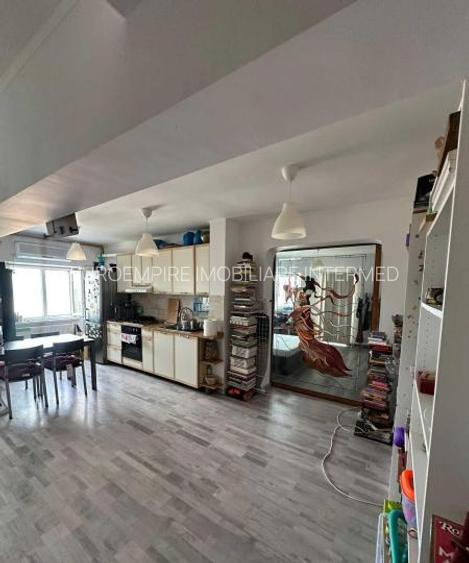 Apartament 2 camere decomandate zona Faleza Nord - 6