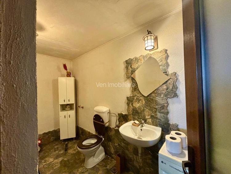 Oportunitate- Casa in zona centrala 218mp - 6