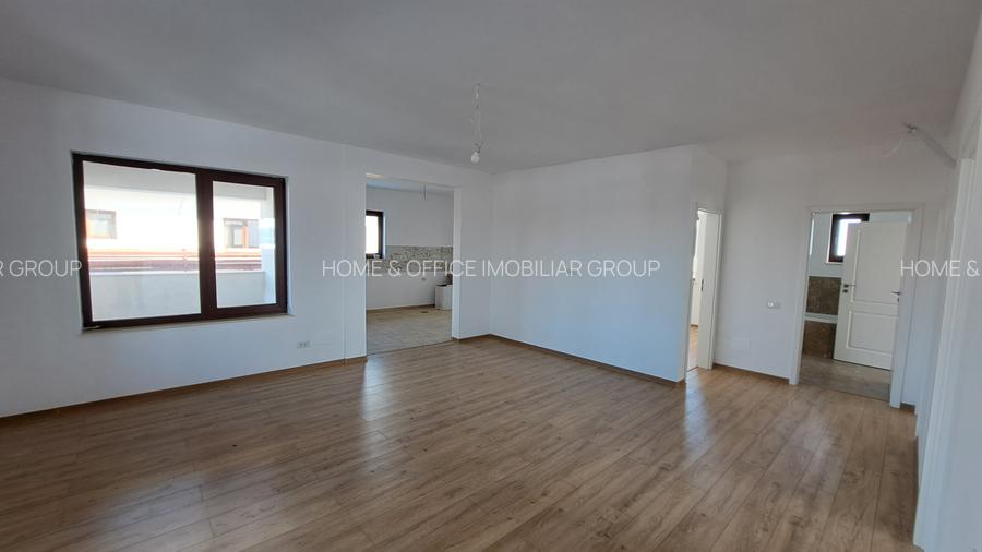 CASA 4 CAMERE CU SUPRAFATA GENEROASA IN  STIL NEOROMANESC - 11