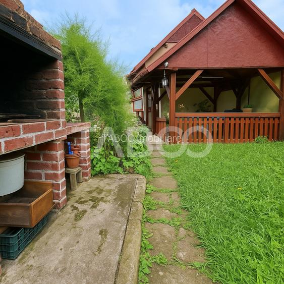 Casa de vanzare Vasile Aaron 3 camere si teren / curte comuna 1 vecin - 14