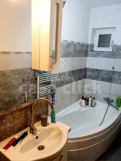 2 camere decomandat Micro 18, balcon mare, etaj 2 - 6