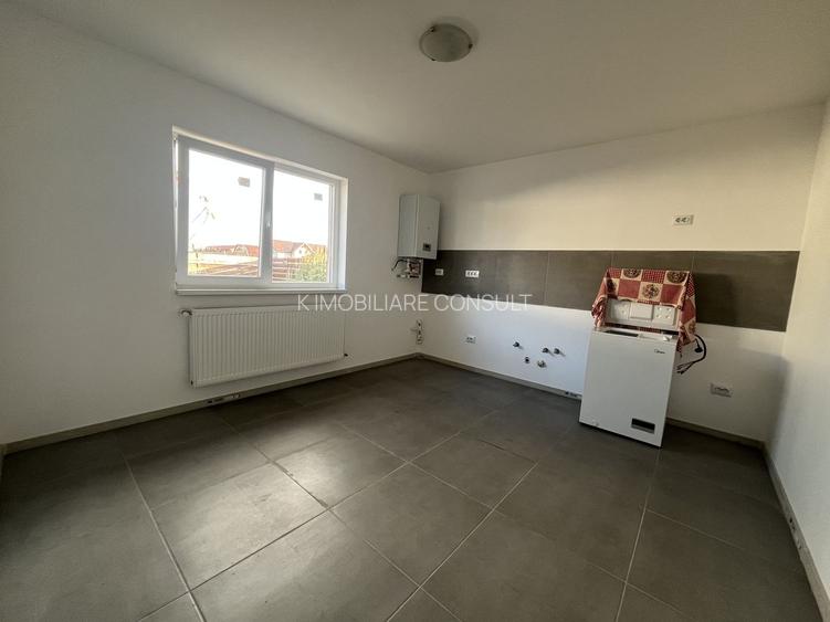 Glina stadion casa parter 4 camere - 10