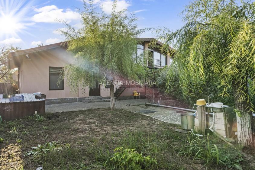 COMISION 0% | 2 Case cu Spatiu Comercial | Teren 1019mp | 540 eur/mp - 39