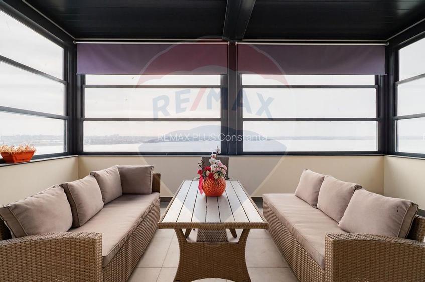 Penthouse de vanzare in Mamaia vedere frontala lac si marea Neagra - 21