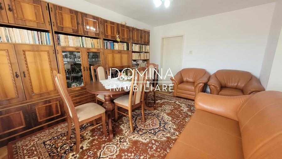 Vânzare apartament 3 camere, foarte spațios, situat în Aleea Teilor, Târgu Jiu - 2