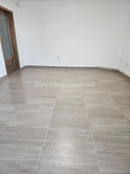 Spatiu ptr. Birouri - 8