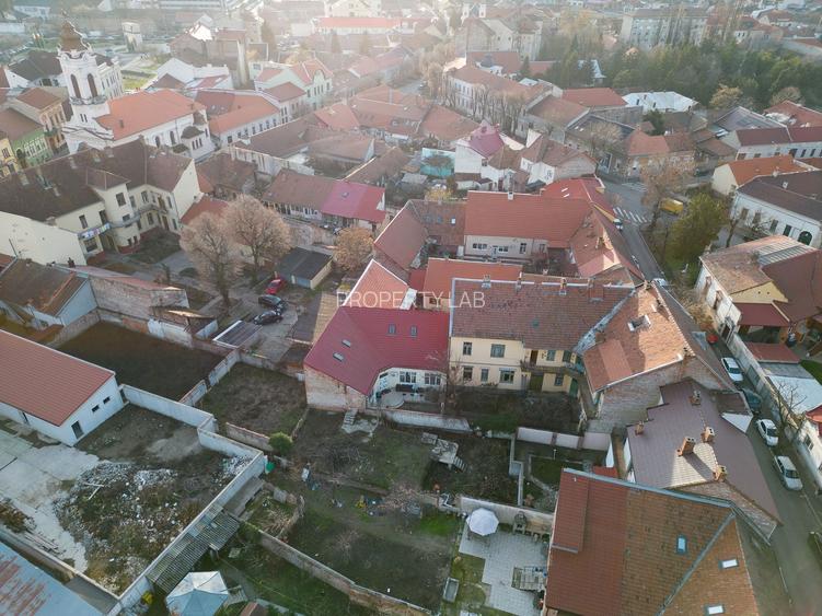 Teren central cu potential  - Arad, str. Desseanu - 3