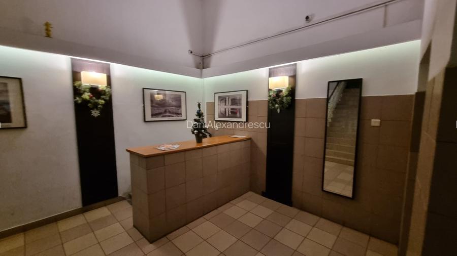 Apartament 3 camere, et.2, Bd. Unirii 59 stradal (Banca Transilvania), Sector 3 - 3