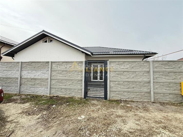 Casa individuala parter - 3 camere - camera tehnica  - 400 mp teren - 16