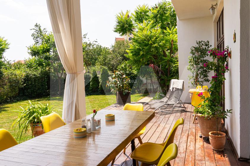 PENSIUNE DE VÂNZARE ÎN SIBIU - 8