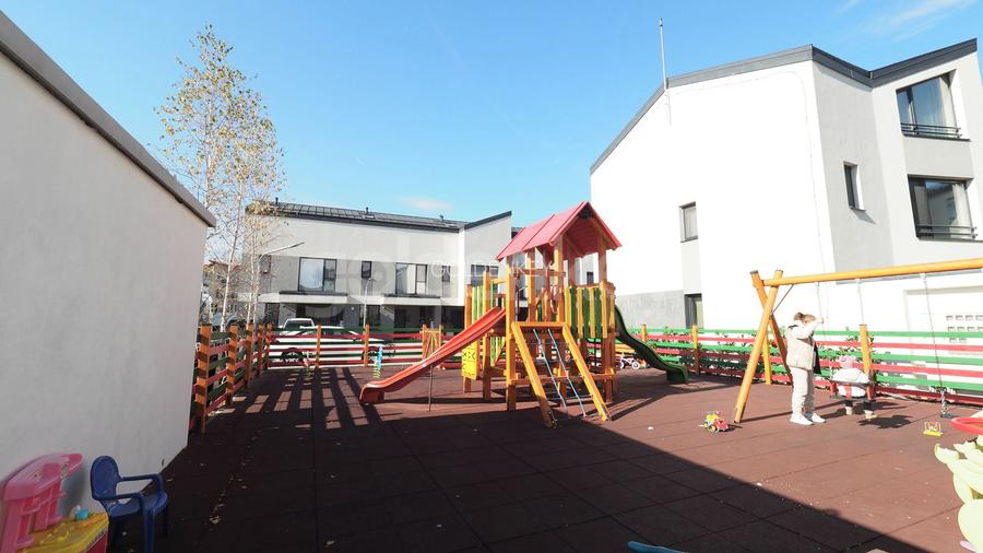 Vila cu 5 camere in complex rezidential - 23