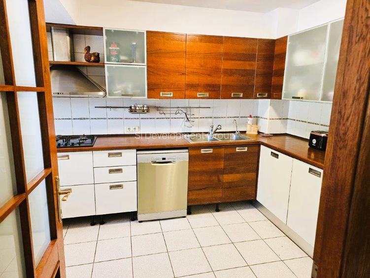 Resedinta de prestigiu |Pipera - Iancu Nicolae | 11 Camere | Piscina - 11