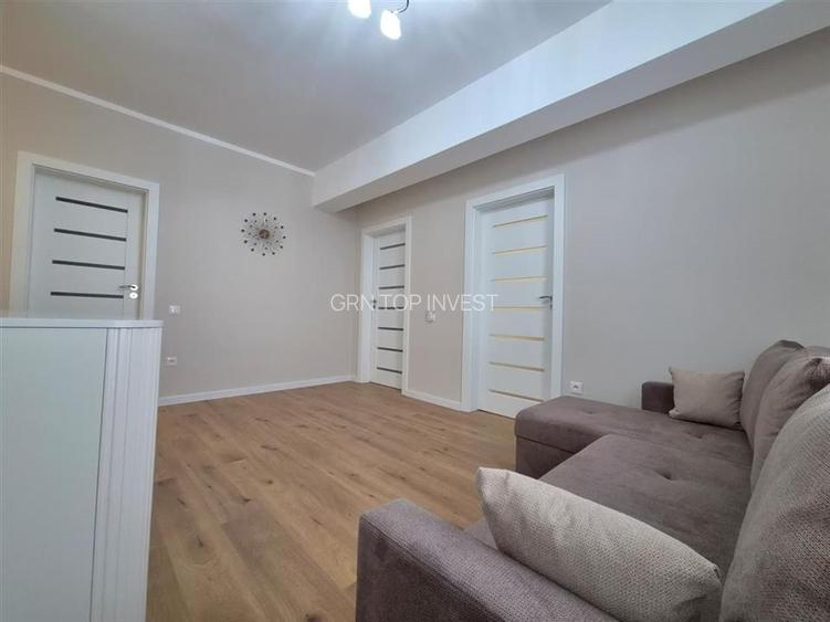 Apartament de lux 3 camere balcon parcare zona Calea Surii Mici - 10