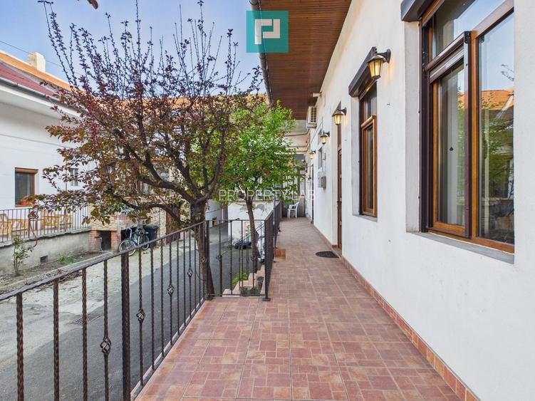 Apartament pe 3 niveluri - ultracentral, Arad - 12