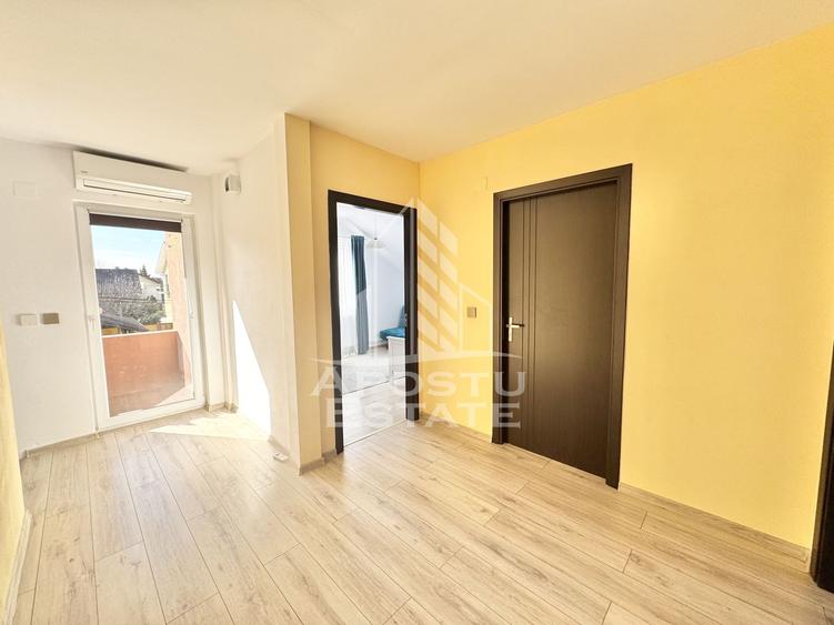 Casa individuala cu 5 camere si 3 bai mobilata in Giroc la asfalt