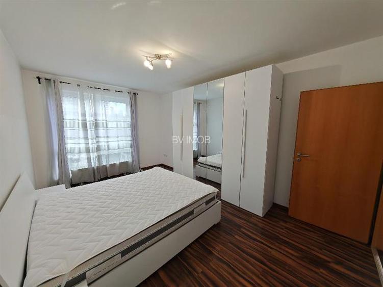 Inchiriem Apartament 3 Camere, Mobilat, Open Space, Avantgarden 1 - 4
