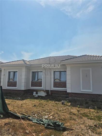 Duplex parter - 2 dormitoare - zona foarte buna