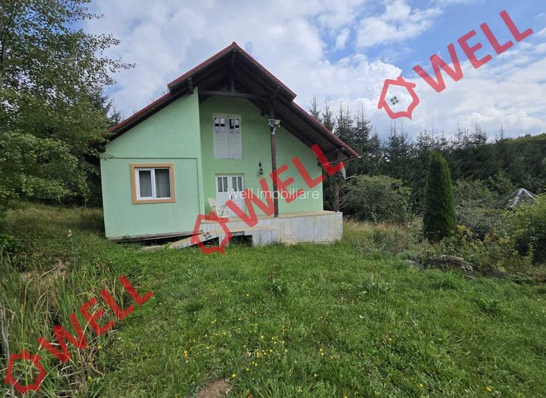 Cabană de închiriat în Vama Buzăului, zona Acriș!