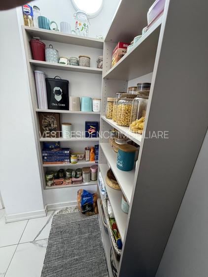Duplex cu 4 camere, stil mediteranean. Complet mobilat/utilat - 30