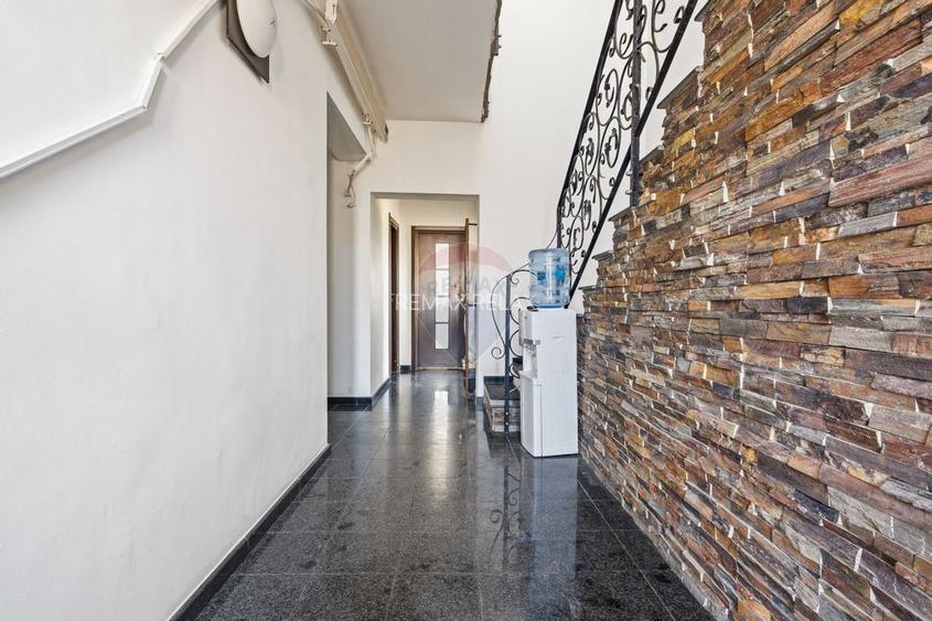 Casă/ Spțiu Comercial – Bucium | 349 mp utili | 887 mp teren - 5