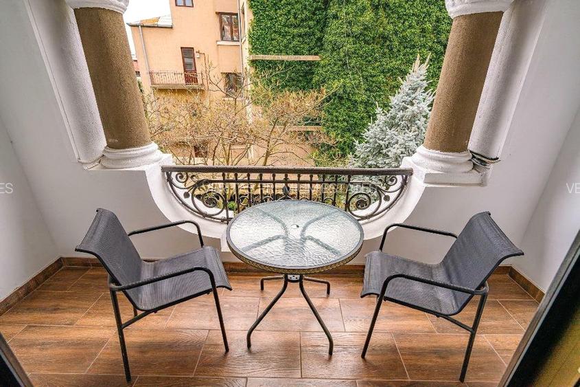 Vila  cu prestanta de inchiriat Cismigiu Calea Victoriei, curte generoasa - 13