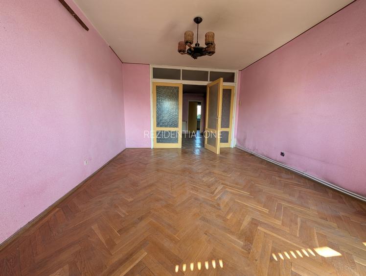 Apartament 4 camere în zonă centrală, pe Strada Armoniei - 10