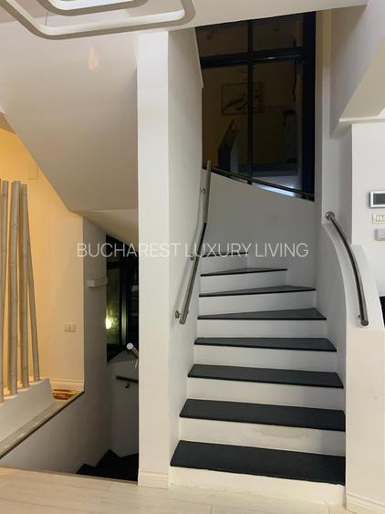 RESEDINTA SPECTACULOASA CU DESCHIDERE LAC SNAGOV,BARCA SI PONTON AMENAJAT - 17