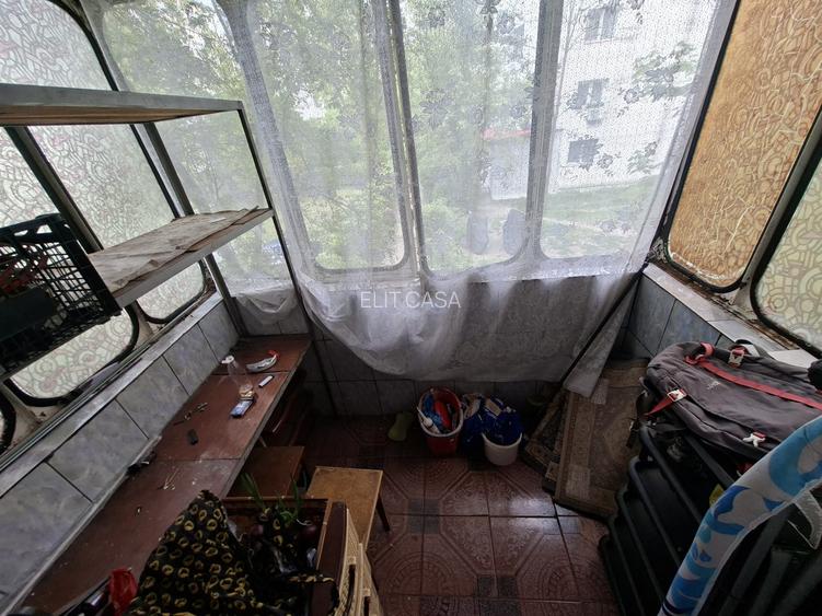 Apartament de 3 camere, etajul 1/4, zona Alexandru cel Bun - 9