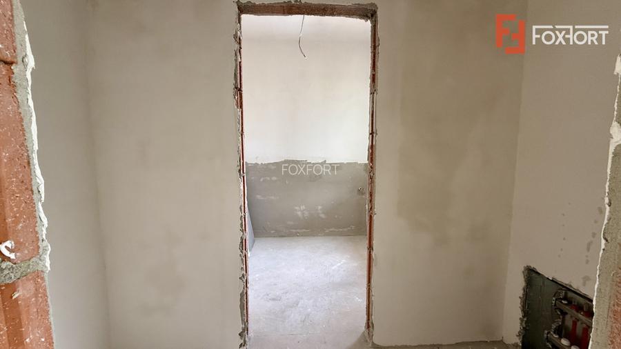 Duplex cu 5 camere de 128 mp utili si teren de 370 mp, zona Giarmata Vii - 17