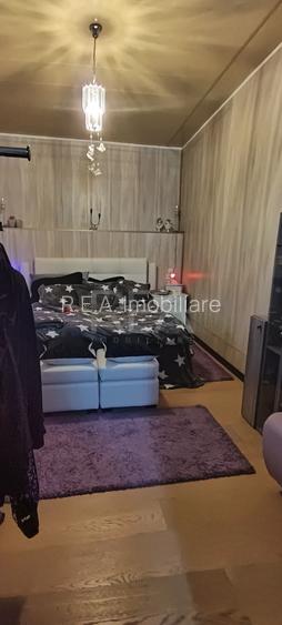 Vila superba 2012, P+1+M, 10+ camere, posibilitate business gradinita sau centru - 15