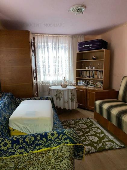 Casa singur in curte cu acces auto - 2