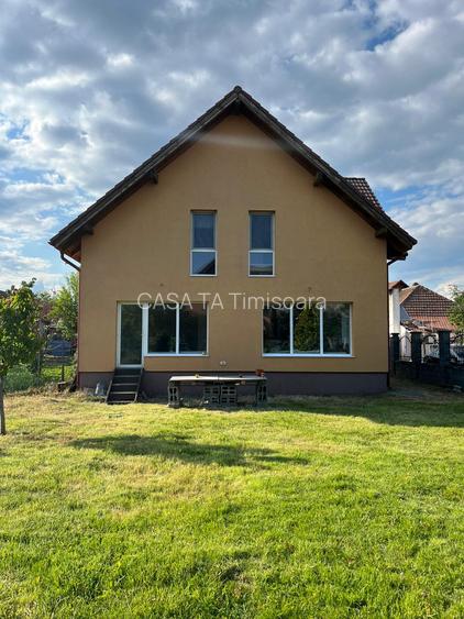 Casă P+M nouă în Sânmihaiu Român - 2