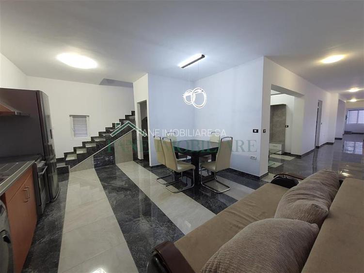 Vanzare casa 4 camere, Calugareni - 2