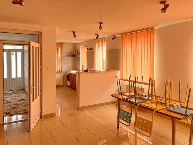 Vanzare Casa Harman - 10